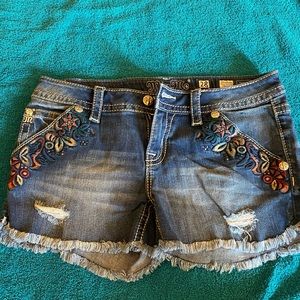 Size 28 Miss Me Shorts